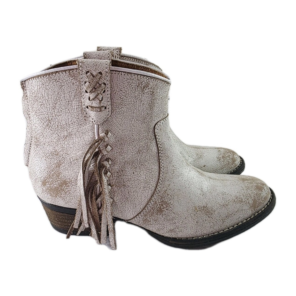 Very Volatile Lookout Western Bootie Distressed Boots Fringe Women's Size 8.5